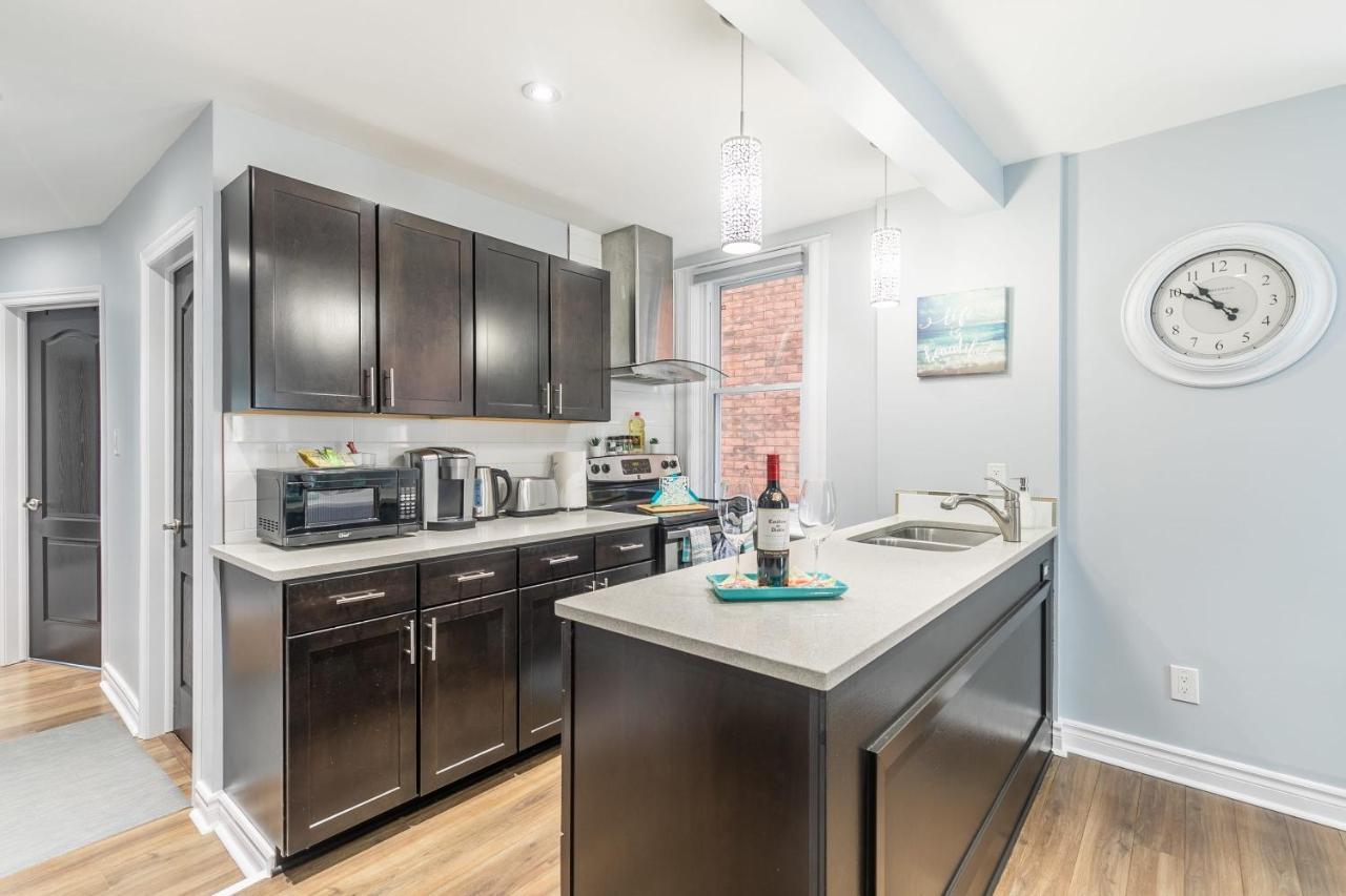 Newly Renovated 1Br Units - Near Little Italy Apartment Ottawa Exterior photo